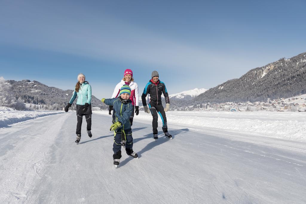 Der Weißensee – ein zauberhafter Genuss für Eisläufer