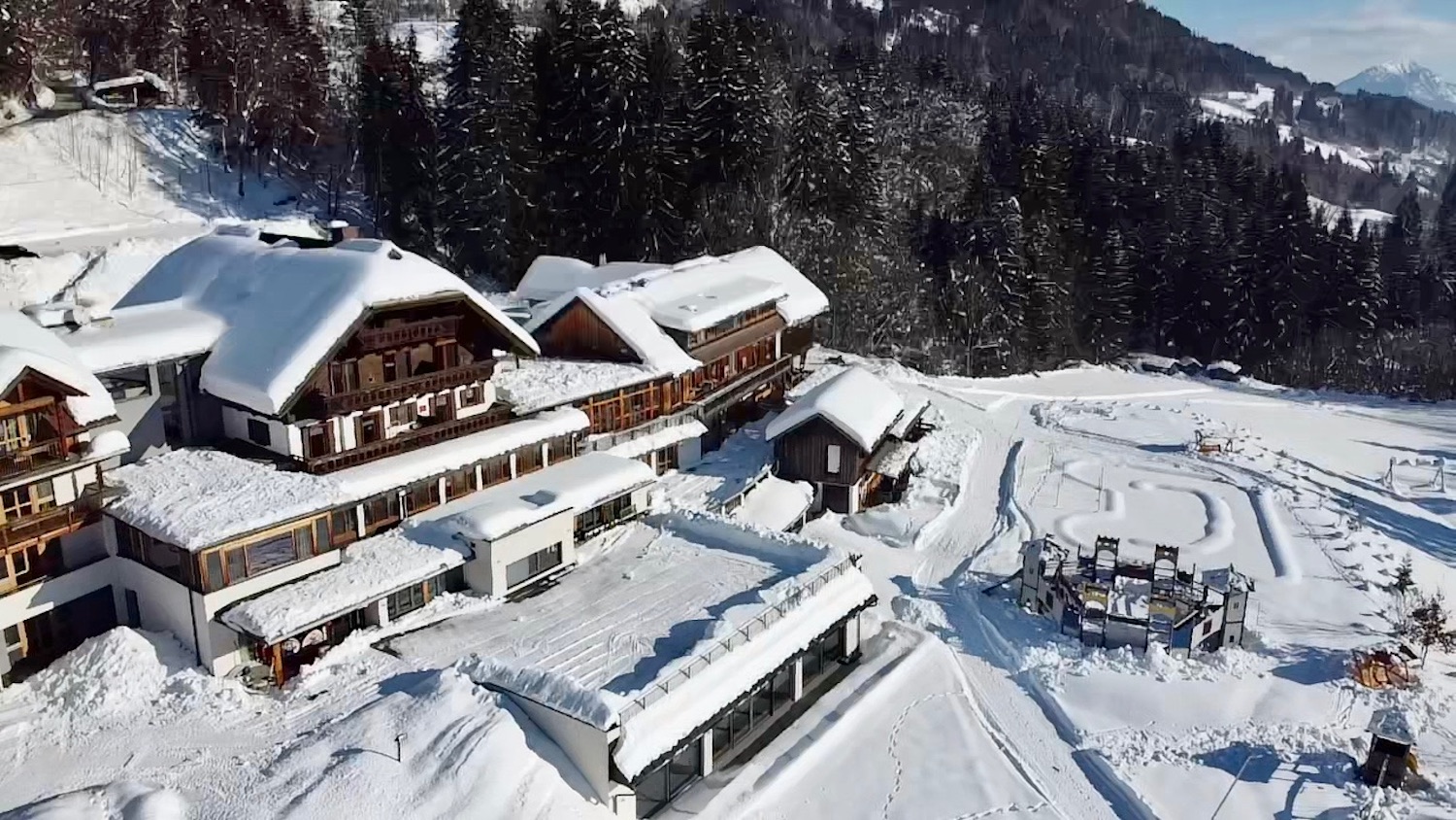 Winterurlaub mit Wichtelspaß und Gemütlichkeit